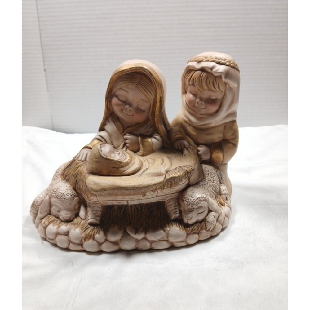Vintage Ceramic Preciousâ Nativity Scene Hand Painted Cream/Gold Scioto Mold